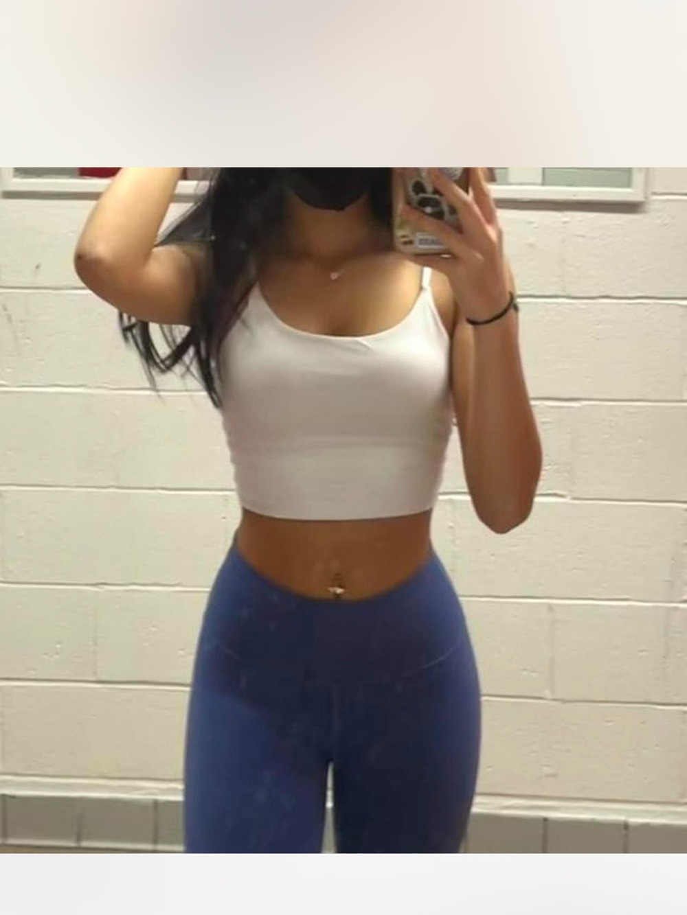 Lululemon White Cropped Tank Top/ sports bra